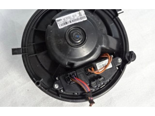 Вентилятор печки 5Q1819021H Audi A1