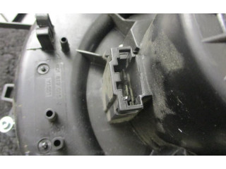 Вентилятор печки       Audi A1  2010 - 2018 года   