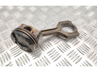 Píst 7624409, 7624408 BMW 5 GT F07 N55B30A