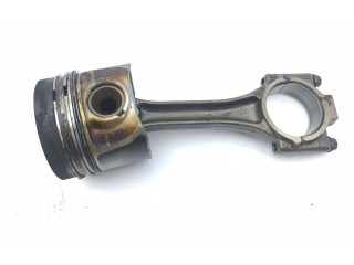  Поршень с шатуном    Volkswagen PASSAT B6  