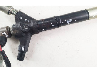 Vstřikovač 236700R040 Toyota Auris 150 2AD