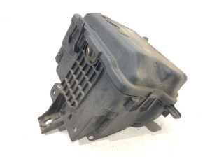 Pojistková skříňka Peugeot 301 2014