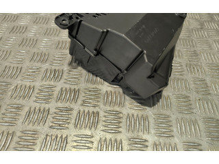 Дисплей 32233456 Volvo XC60