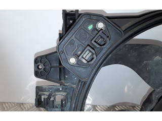 Вентилятор радиатора     9010857, M13000800    Lancia Ypsilon 1.2