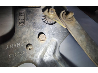 Моторчик заднего дворника 701955713A, 40359412    Volkswagen Transporter - Caravelle T4