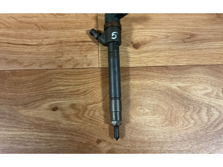 Форсунка 30777526, 30777536    Volvo V70  D5244T5 