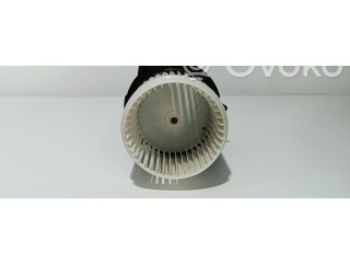 Вентилятор печки    272104788R   Renault Clio V