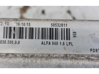 Интеркулер 50532811 Alfa Romeo Giulietta