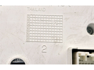 Панель приборов 69594220T, 30682277   Volvo V70       