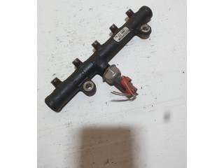 Топливная рампа 9654726280, E668 Citroen C4 I для двигателя RHR