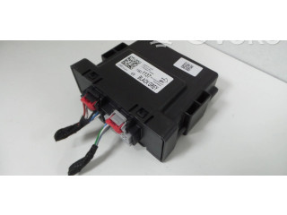 Блок управления 13521137 Vauxhall Astra K