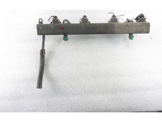 Vstřikovací lišta Suzuki Ignis M13A