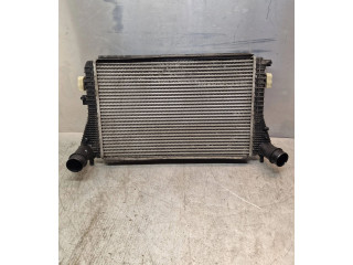 Интеркулер 1K0145803BM, 1K0121251DM Volkswagen Jetta VI