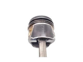 Поршень с шатуном CLHA CLHA Skoda Octavia Mk3 (5E)