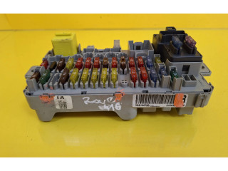 Блок предохранителей YQE102720 Rover 620