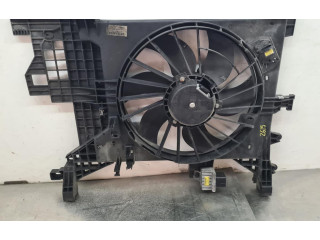 Электрический вентилятор радиаторов Dacia Duster 2010 - 2017 года