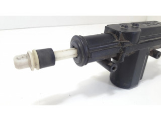 Двигатель центрально замка