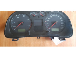 Панель приборов 1J0920822C   Volkswagen Bora       