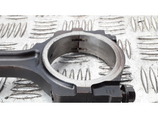 Píst    Saab 9-7X  pro benzínový motor 4.2  