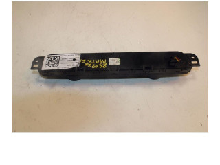 Блок управления климат-контролем 98340416ZD   Peugeot Partner III