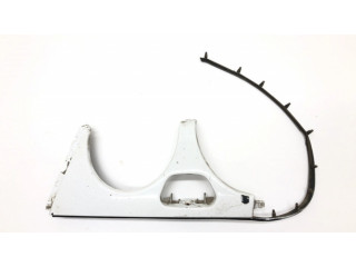 Отделка переднего фонаря