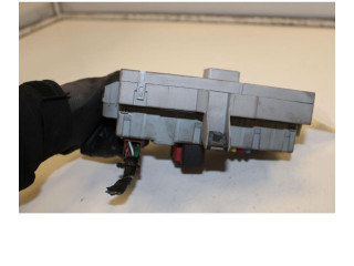 Блок предохранителей 51769367   Fiat Doblo