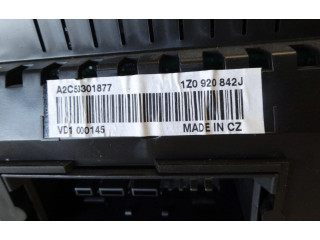 Панель приборов 1Z0920842J   Skoda Octavia Mk2 (1Z)       