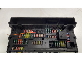 Pojistková skříňka 9210861 BMW 7 F01 F02 F03 F04 2010