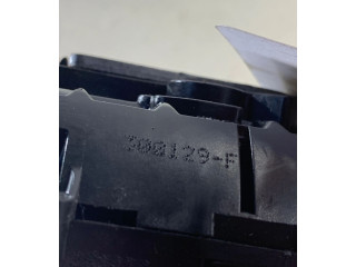 Замок багажника 300129F    Renault Clio III 2005 - 2012 года