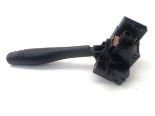 Ручка стеклоочистителей 252605F601   Nissan Vanette