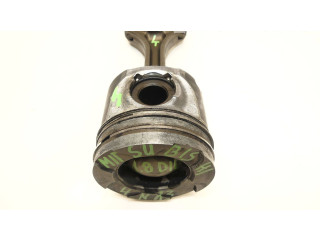 Поршень с шатуном 4N13 4N14 M174 Mitsubishi ASX