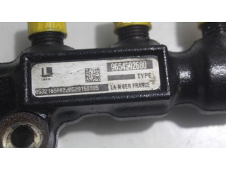 Топливная рампа Mazda 3 I