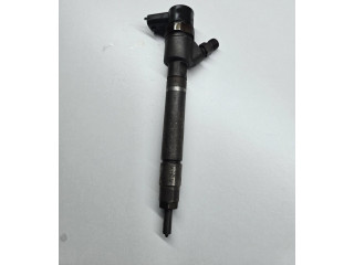 Форсунка 30777526, 5B17KL5C    Volvo V70   