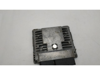 Блок управления двигателя 03F906070JN Skoda Rapid (NH)