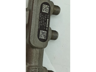 Топливная рампа 8514154, 0281002949   BMW X4 F26 2.0 