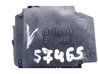 Ручка стеклоочистителей 17G688 Mitsubishi Outlander