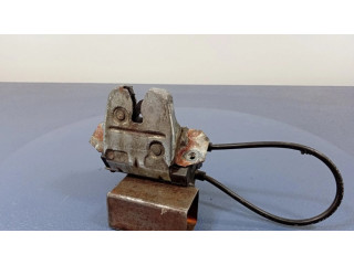 Замок задней крышки