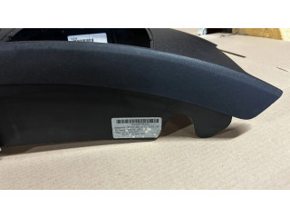 Другая центральная деталь консоли (туннеля)