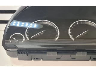 Přístrojová deska  BMW X5 F15 2016 17388410, 6842962  