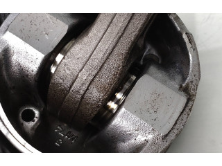 Поршень с шатуном 4N14 Mitsubishi Outlander