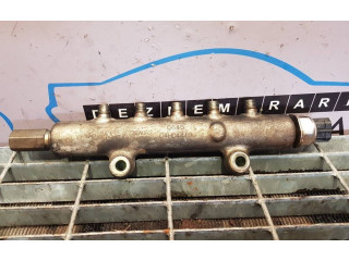 Топливная рампа Mitsubishi L200 для двигателя 4D56