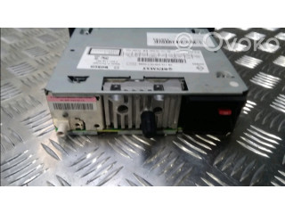 Радио/ проигрыватель CD/DVD / навигация