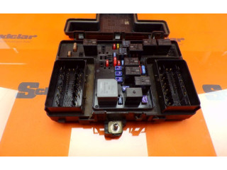 Блок предохранителей  F2GT14A067EC, F2GT14A067EC   Ford S-MAX    