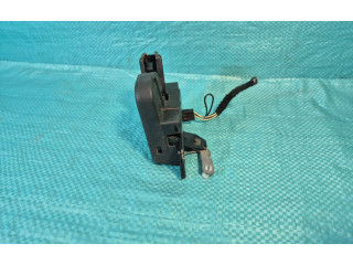 Zámek zadních dveří 2K0827505, 2K0827505J Volkswagen Caddy 2010