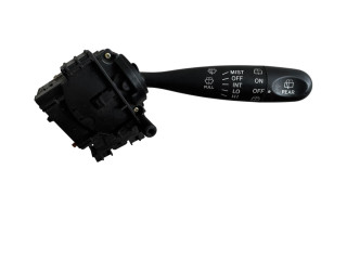 Ручка стеклоочистителей 173647 Daihatsu YRV