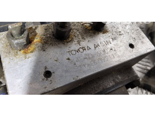 Блок АБС 4451060020, 221111022137   Toyota  Land Cruiser (J100)  1998-2007 года