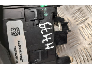 Подушка безопасности водителя LJ8BR043B13AD319W   Ford Mustang Mach-E