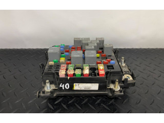 Блок предохранителей  15115618   Chevrolet Silverado    