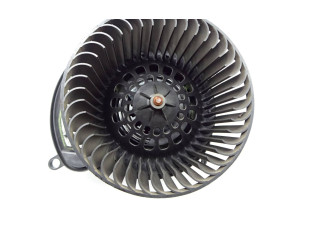 Вентилятор печки    F1738, T911738   Renault Kadjar