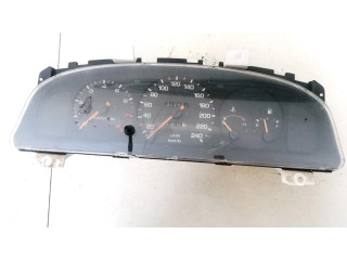 Панель приборов    Mazda 626       